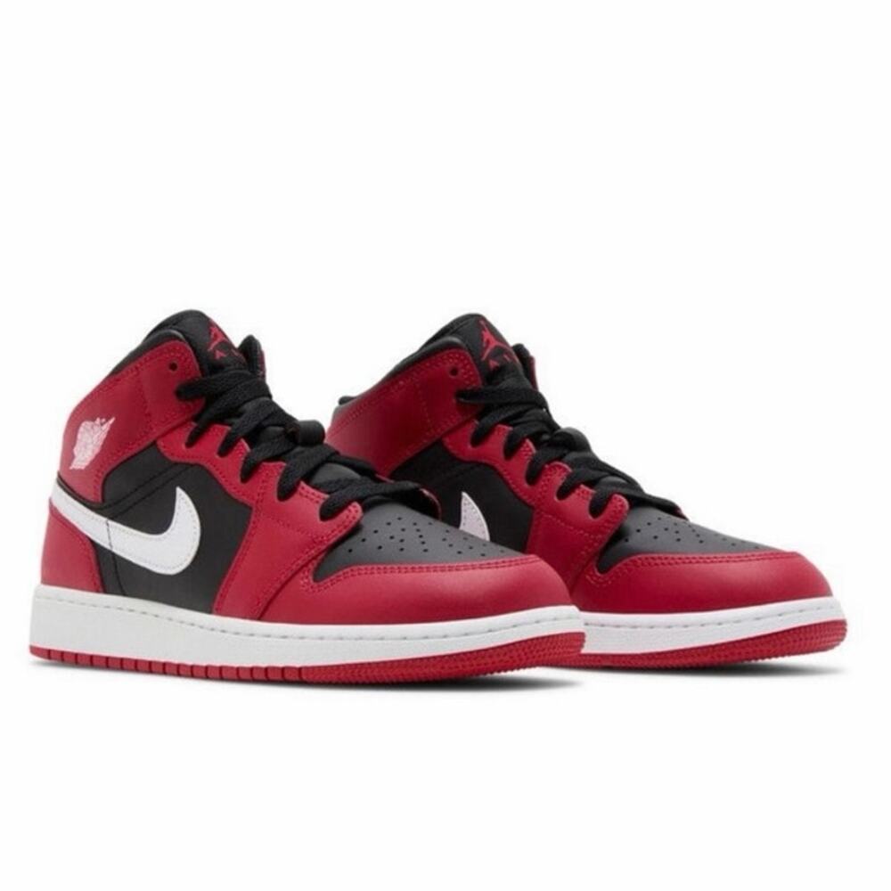 Air Jordan 1 Mid GS Gym Red Black White 2024
 Sz  6Y